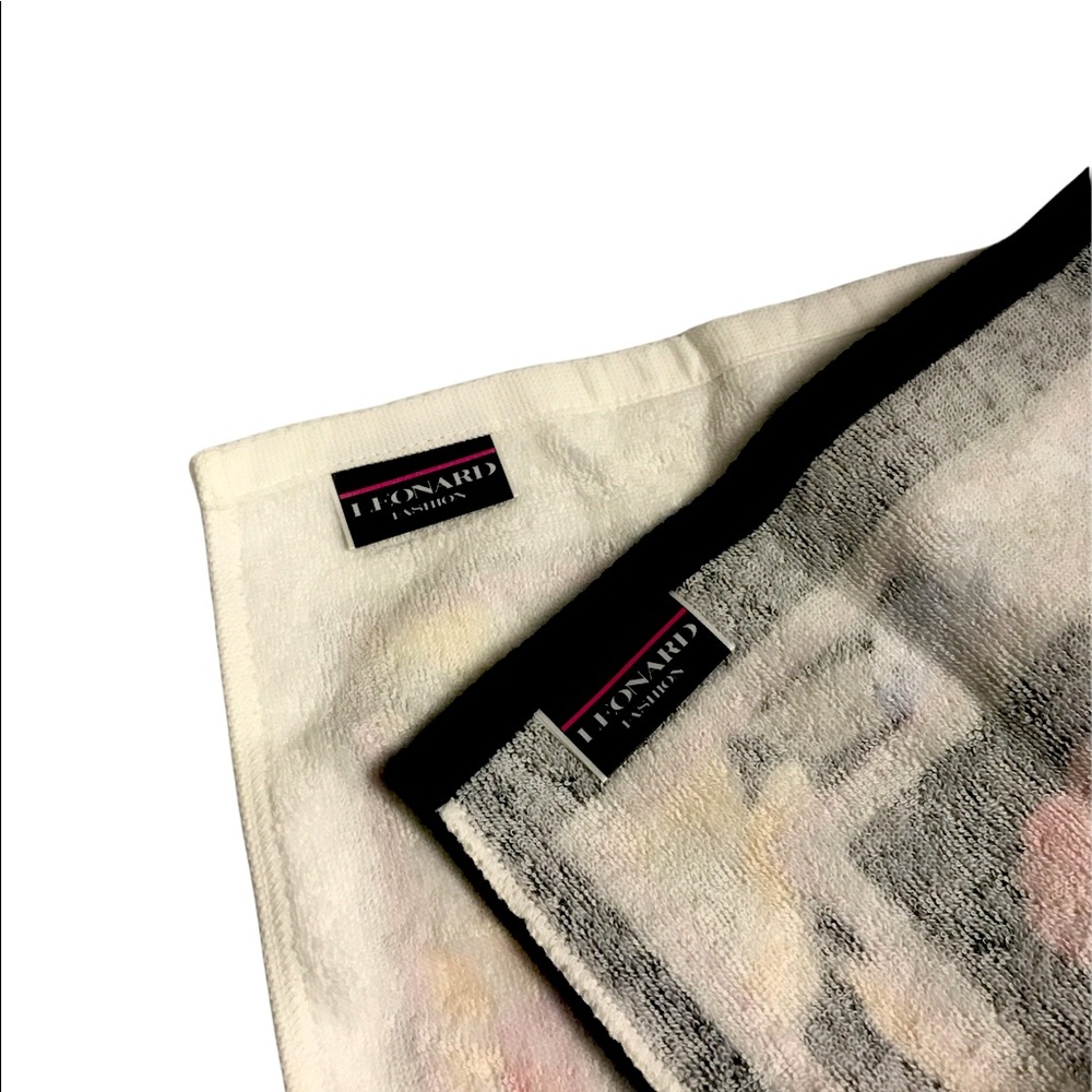 NWOT Authentic Floral Towel set - Picture 12 of 12